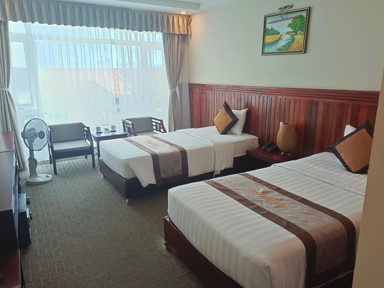 Vinh Plaza Hotel Екстериор снимка