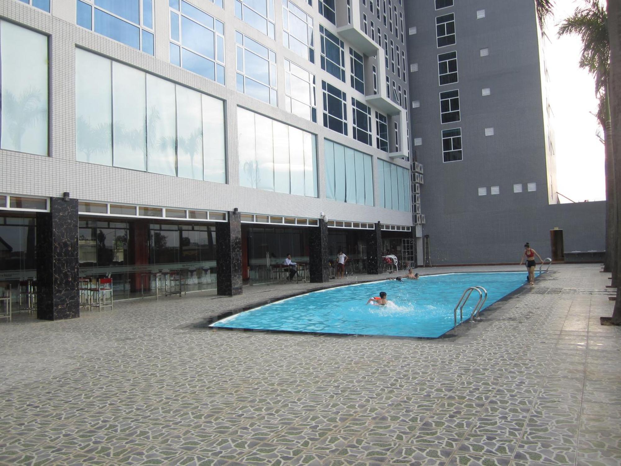 Vinh Plaza Hotel Екстериор снимка