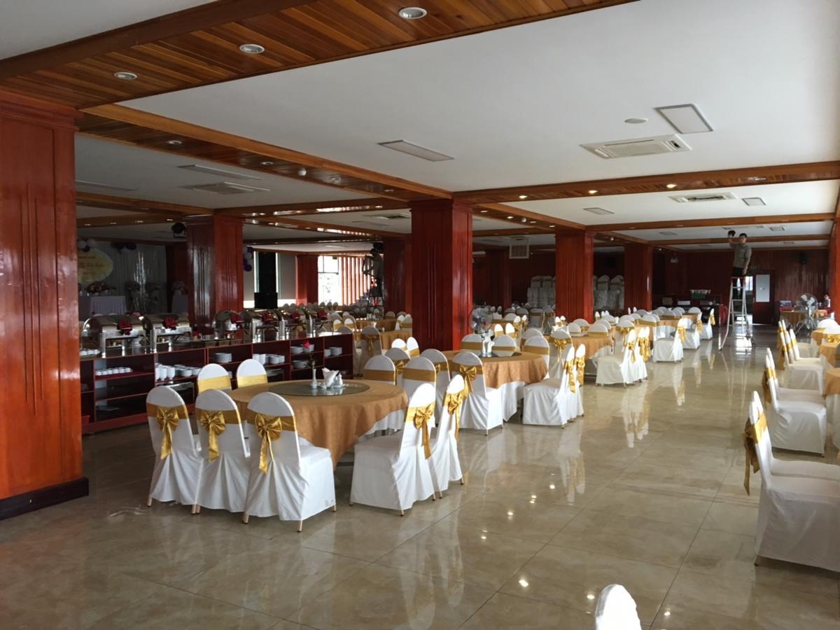 Vinh Plaza Hotel Екстериор снимка