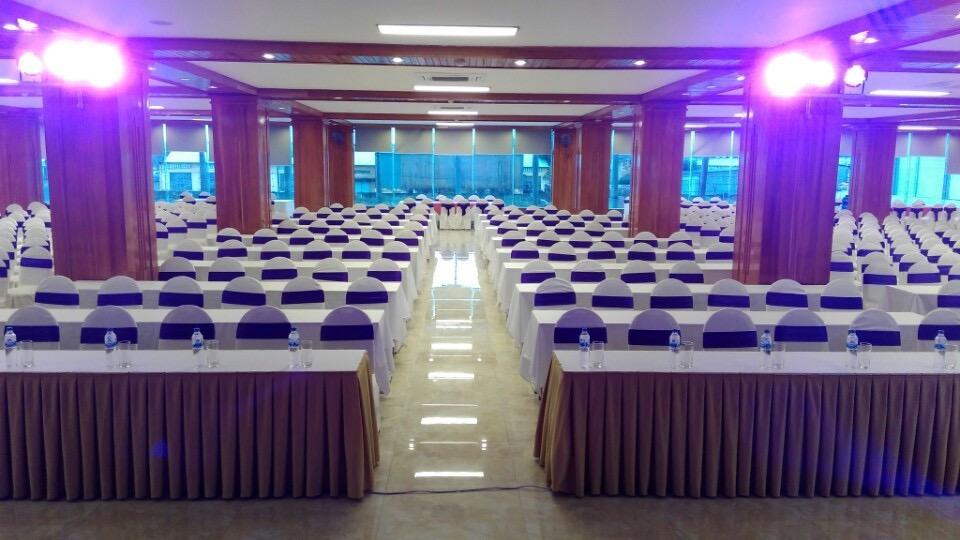 Vinh Plaza Hotel Екстериор снимка